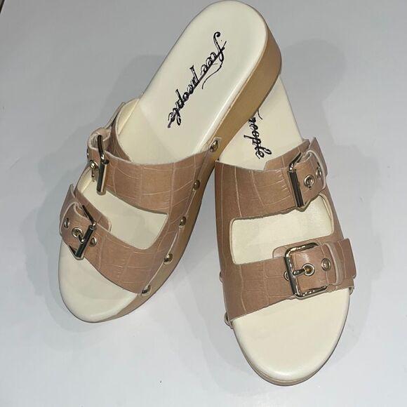 Nwt  Free  people clogs - Picture 1 of 4